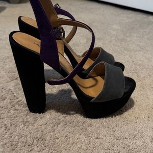 Nine West Carnation Platform Heels
